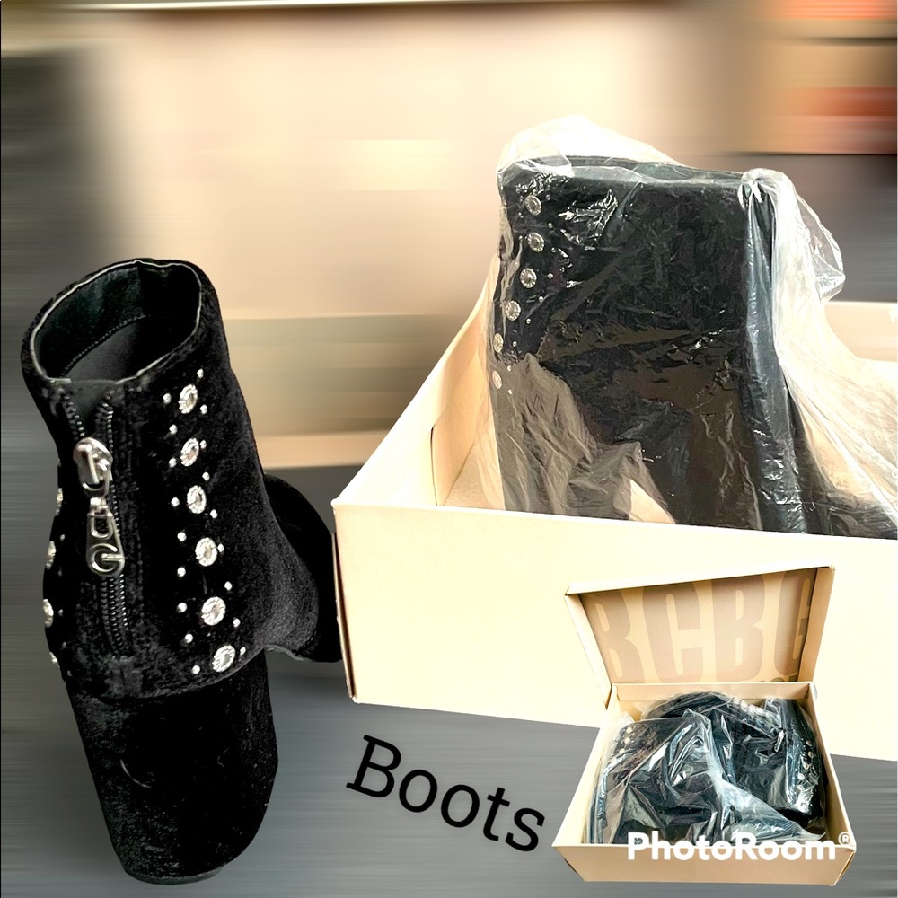Ankle boots